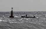 Saint-Leu - Lundi 5 septembre 2011 - hélitreuillage d'un pêcheur en difficulté en raison de la forte houle