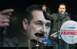 Heinz-Christian Strache, leader du parti autrichien de l'extrême droite en campagne à Vienne, le 13 octobre 2017