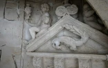 Détail d'un bas-relief du château de Villers-Cotterêts en rénovation, dans l'Aisne, le 21 mai 2021
