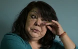 Isabel Diaz, survivante de l'hantavirus et fille de Victor Diaz, identifié par les autorités sanitaires comme le patient zéro de l'épidémie de 2018-2019 qui a tué 11 personnes, dont sa mère, lors d'un entretien avec l'AFP à son domicile d'Epuyen, dans la province de Chubut, en Argentine, le 9 mai 2026