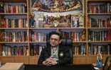 Le père José Francisco Syquia lors d'un entretien à l'AFP au Centre Saint-Michel pour la libération spirituelle et l'exorcisme, le 18 juillet 2026 à Manille