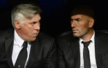 L'entraîneur italien du Real Madrid, Carlo Ancelotti, et son adjoint, le Français Zinédine Zidane, lors d'un match de la poule B en Ligue des Champions contre Copenhague, le 2 octobre 2013 au stade Santiago Bernabeu à Madrid