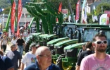 Des visiteurs à la foire de Beaucroissant, en Isère, le 13 septembre 2019