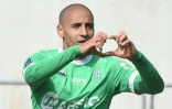 Le milieu tunisien de Saint-Etienne, Wahbi Khazri, fête son but lors du match de Ligue 1 à Angers, le 13 mars 2021