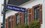 Elvis Presley a également une place à son nom dans la ville de Friedberg en Allemagne