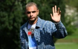 L'arrière gauche Layvin Kurzawa arrive au centre d'entraînement de Clairefontaine pour le rassemblement des Bleus, le 28 août 2017