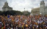 Manifestation de quelque 65.000 personnes en faveur de l'unité du pays et du maintien de la Catalogne en Espagne à Barcelone le 12 octobre 2017