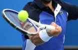 Le Français Grégoire Barrère face à l'Argentin Guido Pella au 2e tour de l'Open d'Australie, le 22 janvier 2020 à Melbourne   