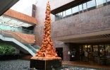La statue "Le Pilier de la honte", en octobre 2021 à l'Université de Hong Kong