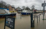 Des bateaux après une crue de l'Ille au passage de la dépression Herminia, le 26 janvier 2025 à Rennes
