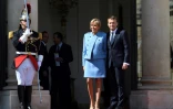 Emmanuel Macron et son épouse Brigitte Trogneux le 14 mai 2017 à l'Elysée