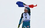 Justine Braisaz remporte sa première course en Coupe du monde de biathlon, la mass start du Grand-Bornand (Haute-Savoie, le 17 décembre 2017