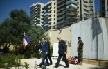 François Hollande vient de rendre hommage aux soldats français morts au Liban, lors d'une cérémonie commémorative à Beyrouth le 17 avril 2016