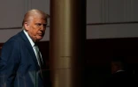Le président américain Donald Trump lors d'une visite du John F. Kennedy Center for the Performing Arts, à Washington, le 17 mars 2025