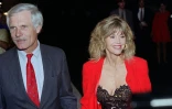 Ted Turner et son épouse, l'actrice américaine Jane Fonda, le 30 septembre 1991à Hollywood, en Californie