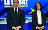 Jordan Bardella (RN) et Valérie Hayer (Renaissance) posent avant un débat sur BFMTV dans le cadre de européennes le 2 mai 2024 à Paris