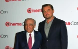 Le réalisateur américain Martin Scorsese (g) et l'acteur américain Leonardo DiCaprio, le 27 avril 2023 à Las Vegas