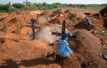 Le cimetière de Nyamurongo, un des sites d’inhumation pour les personnes décédées d'Ebola, à Bunia, le 13 juin 2026 en RDC