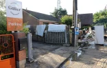 L'usine du chocolatier Galler endommagée par les inondations, le 17 juillet 2021 à Vaux-sous-Chèvremont, en Belgique