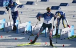 La fondeuse norvégienne Therese Johaug, en tête après le changement de ski lors de l'épreuve du skiathlon aux Jeux olympiques de Pékin, le 5 février 2022 dans le stade de ski de fond de Zhangjiakou