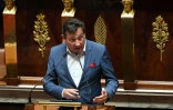 Le député socialiste Gérard Leseul prononce un discours à l'Assemblée nationale à Paris, le 3 août 2022