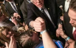 Bernie Sanders entouré de ses partisans le 26 février 2016 à Columbia