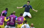 Le défenseur Benjamin Pavard exulte après avoir inscirt le 2e but des Bleus face à l'Argentine en 8e de finale au Mondial, le 30 juin 2018 à Kazan   