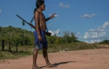 Le chef indigène de la tribu Kayapo, Kokti Kayapo, à Sao Felix do Xingu, en Amazonie brésilienne, le 19 juin 2025