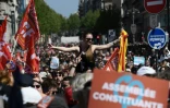 Des supporters de Jean-Luc Mélenchon lors d'un rassemblement à Marseille, le 9 avril 2017