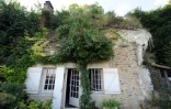 Une maison du village troglodyte de Troo, le 27 juillet 2012 dans le Loir-et-Cher