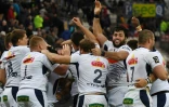 Agen fête sa victoire lors du match de Top 14 à Grenoble, le 4 mai 2019