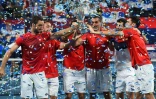 L'équipe de Serbie célèbre sa victoire lors de la première édition de l'ATP Cup le 13 janvier 2020 à Sydney