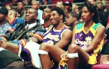 Magic Johnson, Kobe Bryant et Lisa Leslie, le 7 février 1998 à New York