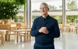 Tim Cook, le patron d'Apple, prononce un discours Ă Apple Park, Ă Cupertino, en Californie, le 10 novembre 2020