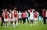 Le désespoir des joueurs de l'Ajax éliminés dans le temps additionnel par Tottenham en demi-finale retour de Ligue des champions, le 8 mai 2019 à Amsterdam