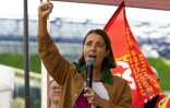 La secrétaire générale de la CGT Sophie Binet lors d'une manifestation devant le ministère des Finances le 8 septembre 2026 à Paris