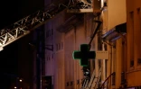 Intervention des pompiers lors d'un incendie dans un immeuble à Lyon, le 9 février 2019