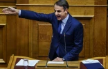 Le chef du parti conservateur de la Nouvelle-Démocratie, Kyriakos Mitsotakis devant le Parlement à Athènes, le 14 juin 2018