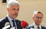 Laurent Wauquiez et Bruno Retailleau (G) après une rencontre avec le Premier ministre à l'hôtel Matignon à Paris, le 6 septembre 2024