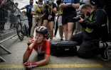 La Danoise Cecilie Uttrup Ludwig célèbre sa victoire, à l'arrivée de la 3e étape du Tour de France Femmes, disputée entre Reims et Epernay, le 26 juillet 2022