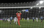 Steve Mandanda lors du quart de finale de la Coupe de France de l'OM face Ă Granville (CFA2), le 3 mars 2016 Ă Caen