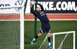 Le capitaine français Hugo Lloris, ici à l'entraînement le 27 mai 2021 à Clairefontaine, sera à domicile à Nice.