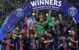 Les joueurs du Paris Saint-Germain (PSG) célèbrent leur première Ligue des champions le 31 mai 2025 à Munich