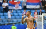 Le capitaine serbe Aleksandar Kolarov après avoir marqué sur coup franc face au Costa Rica au Mondial, le 17 juin 2018 à Samara