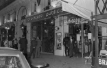 Après l'attentat contre le drugstore Publicis Saint-Germain, le 15 septembre 1974 à Paris