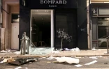 Une boutique pillée et vandalisée à Marseille, au lendemain d'une manifestation contre la vie chère, le 18 octobre 2026