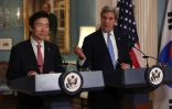 Le secrétaire d'Etat américain John Kerry et son homologue sud-coréen Yun Byung-se à Washington, le 19 octobre 2016