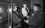 Pablo Picasso et Françoise Gilot en novembre 1948 à Paris