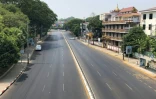 Une rue désertée à Rangoun après un appel à une "grève silencieuse" des opposants au coup d'Etat en Birmanie, le 24 mars 2021