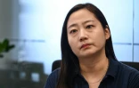 La Sud-Coréenne Baek Song-yi, qui fait campagne pour le droit des victimes de harcèlement au travail, le 17 juillet 2026 lors d'un entretien à l'AFP à Séoul